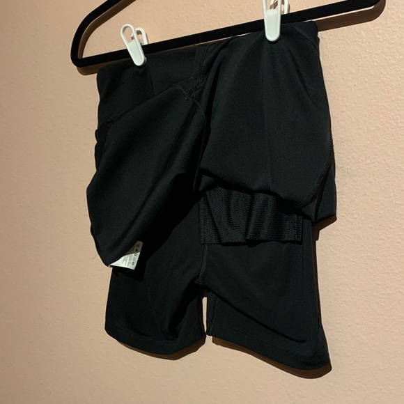NIKE tennis skirt- FREE SHIPPING - Picture 4 of 5